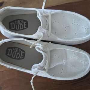 Hey Dudes
